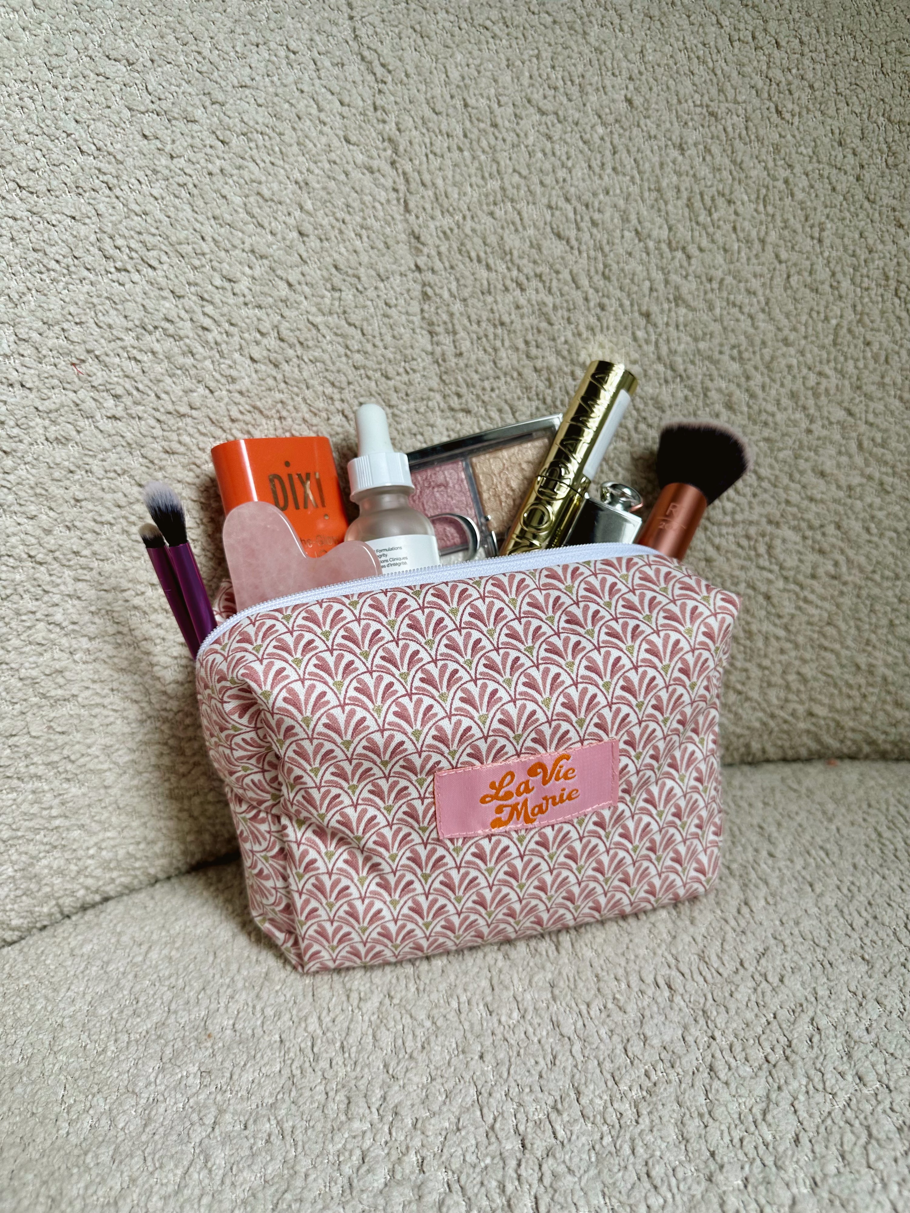 Belle Rosée beauty pouch